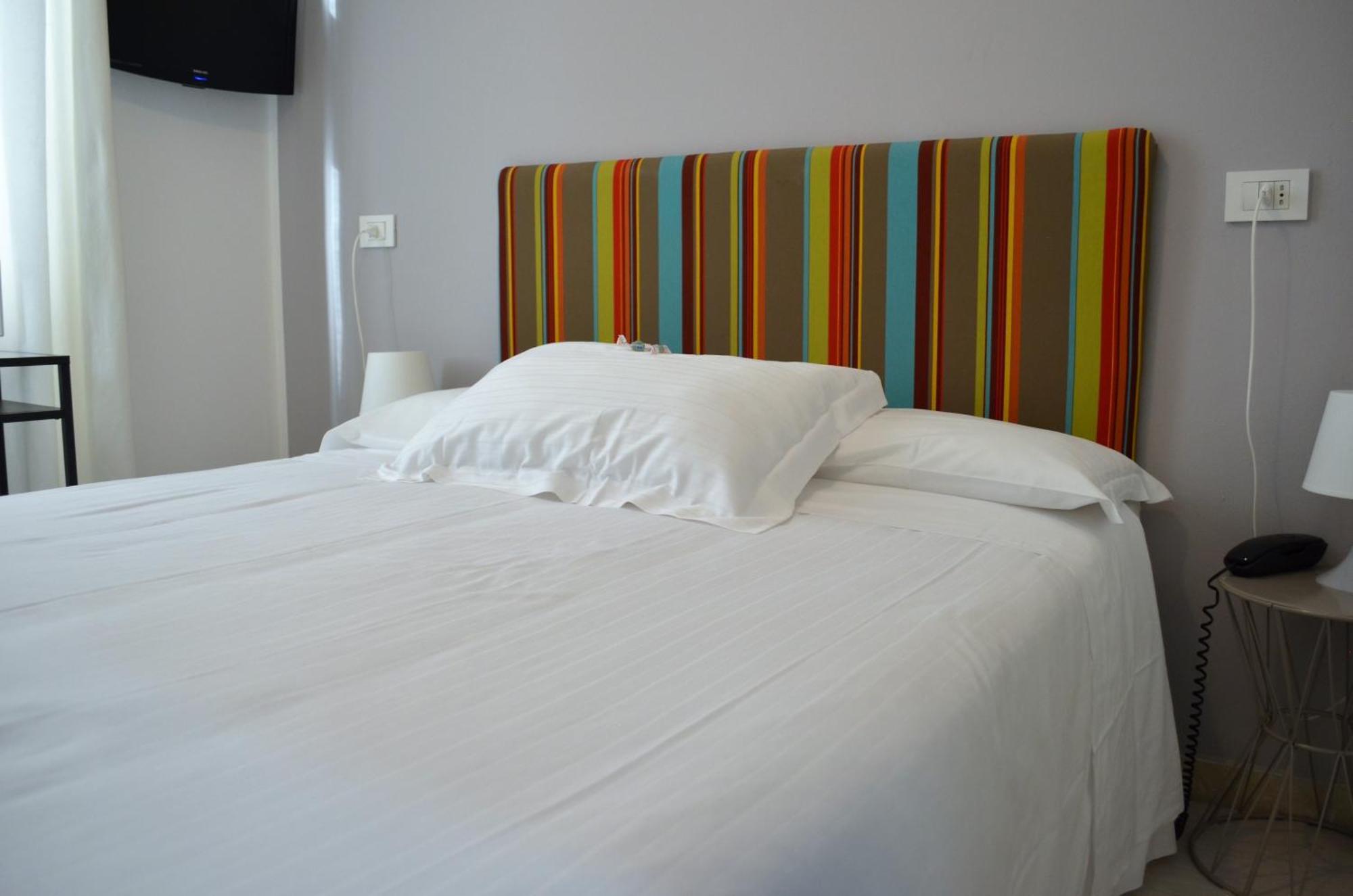 Hotel Spot Varazze Quarto foto